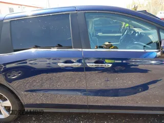 2019 Honda Odyssey EX-L with VIN 5FNRL6H78KB124346, listed as a IAAI auction lot 41977283 with 83,054 mi miles. Bid and sale history available at carsss.com. Image 13.