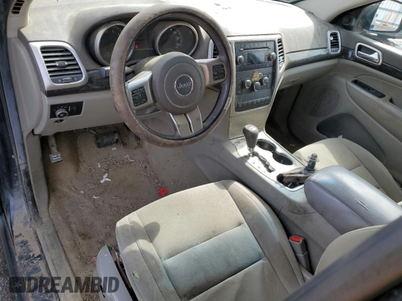 2013 Jeep Grand Cherokee Laredo with VIN 1C4RJFAG4DC505515, listed as a Copart auction lot 50211925 with 0 mi miles and Salvage Title. Bid and sale history available at carsss.com. Image 8.