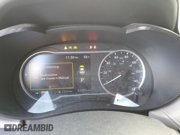 2021 Nissan Versa SV z VIN 3N1CN8EV3ML921934, wystawiony jako Copart lot #81993844 z przebiegiem 31 207 mil mil oraz Szkoda całkowita • Salvage title. Historia ofert i sprzedaży dostępna na DreamBid. Obrazek 9.