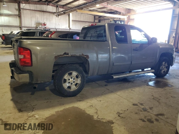 2012 Chevrolet Silverado 1500 LT with VIN 1GCRCSE09CZ306875, listed as a Copart auction lot 46305785 with 195,966 mi miles and Salvage Title. Bid and sale history available at DreamBid. Image 3.