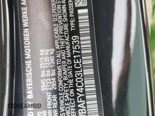 2020 BMW 8 Series z VIN WBAFY4C03LCE17539, wystawiony jako Copart lot #64737445 z przebiegiem 24 919 mil mil oraz Szkoda całkowita • Salvage title. Historia ofert i sprzedaży dostępna na DreamBid. Obrazek 12.