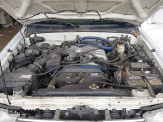 1996 Toyota 4Runner SR5 z VIN JT3GN86R0T0010928, wystawiony jako IAAI lot #42494062 z przebiegiem 219 451 mil mil oraz . Historia ofert i sprzedaży dostępna na DreamBid. Obrazek 10.