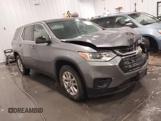 2020 Chevrolet Traverse LS z VIN 1GNERFKW4LJ184669, wystawiony jako IAAI lot #41685852 z przebiegiem 58 991 mil mil oraz . Historia ofert i sprzedaży dostępna na DreamBid. Obrazek 1.