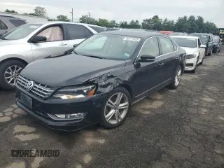 2014 Volkswagen Passat SEL Premium with VIN 1VWCT7A3XEC019275, listed as a Copart auction lot 62771025 with 51,924 mi miles and Salvage title. Bid and sale history available at DreamBid. Image 1.