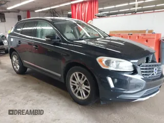 2015 Volvo XC60 T5 z VIN YV4612RK5F2632557, wystawiony jako IAAI lot #42257821 z przebiegiem 151 372 mil mil oraz . Historia ofert i sprzedaży dostępna na DreamBid. Obrazek 1.