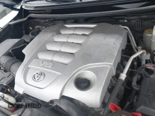 2015 Toyota Land Cruiser z VIN JTMHY7AJXF4032502, wystawiony jako IAAI lot #41821254 z przebiegiem 116 722 mil mil oraz . Historia ofert i sprzedaży dostępna na DreamBid. Obrazek 10.