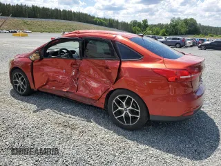 2018 Ford Focus SE with VIN 1FADP3FEXJL269131, listed as a Copart auction lot 55894765 with 33,752 mi miles and Salvage title. Bid and sale history available at DreamBid. Image 2.