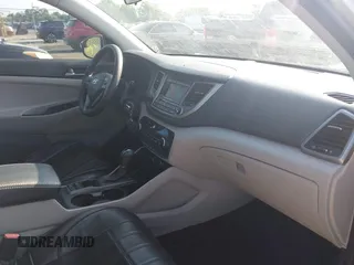 2016 Hyundai Tucson Limited with VIN KM8J33A25GU227907, listed as a IAAI auction lot 42211605 with 142,578 mi miles. Bid and sale history available at carsss.com. Image 5.