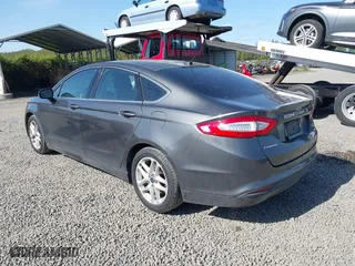 2016 Ford Fusion SE with VIN 3FA6P0HD6GR260805, listed as a IAAI auction lot 42100214 with 108,438 mi miles. Bid and sale history available at carsss.com. Image 3.