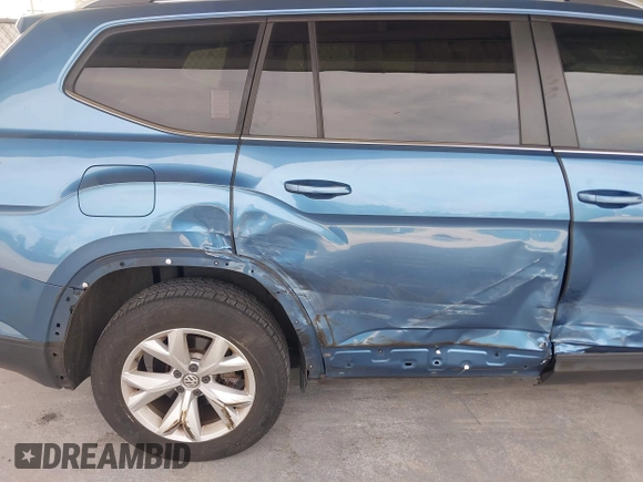 2019 Volkswagen Atlas SE с VIN 1V2UR2CA5KC518080, выставлен на аукционе IAAI как лот 42536031 с пробегом 117 618 миль миль и . История ставок и продаж доступна на DreamBid. Изображение 6.