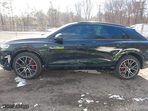 2022 Audi Q8 Premium Plus with VIN WA1EVBF1XND033147, listed as a IAAI auction lot 41197522 with 50,512 mi miles. Bid and sale history available at carsss.com. Image 14.