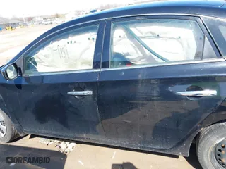 2016 Nissan Sentra SR with VIN 3N1AB7AP2GL683371, listed as a IAAI auction lot 41817502 with 82,072 mi miles. Bid and sale history available at carsss.com. Image 15.