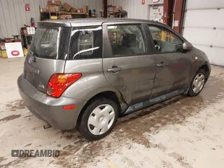 2004 Scion xA z VIN JTKKT624540072524, wystawiony jako IAAI lot #41862606 z przebiegiem 141 147 mil mil oraz . Historia ofert i sprzedaży dostępna na DreamBid. Obrazek 4.