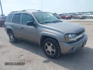 2008 Chevrolet TrailBlazer 3LT with VIN 1GNDT13S482124145, listed as a IAAI auction lot 42191388 with 140,925 mi miles and . Bid and sale history available at DreamBid. Image 1.