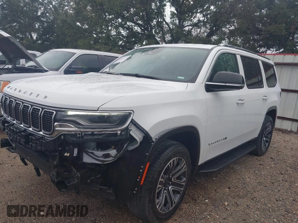 2024 Jeep Wagoneer Series II with VIN 1C4SJUBPXRS172268, listed as a IAAI auction lot 41333577 with 19,137 mi miles and . Bid and sale history available at DreamBid. Image 18.