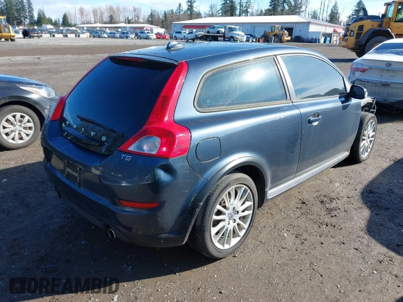 2011 Volvo C30 with VIN YV1672MK7B2226292, listed as a IAAI auction lot 41871256 with 119,476 mi miles. Bid and sale history available at carsss.com. Image 4.