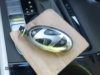 2024 Hyundai Elantra Limited с VIN KMHLN4DJ7RU104558, выставлен на аукционе IAAI как лот 42180156 с пробегом 4 427 миль миль и . История ставок и продаж доступна на DreamBid. Изображение 11.