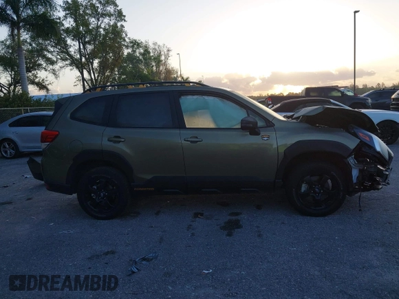 2024 Subaru Forester Wilderness with VIN JF2SKAJC8RH525194, listed as a IAAI auction lot 41697885 with 4,755 mi miles. Bid and sale history available at carsss.com. Image 13.