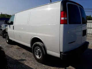2019 Chevrolet Express Cargo with VIN 1GCWGAFP0K1362956, listed as a Copart auction lot 87134104 with 306,690 mi miles and Salvage title. Bid and sale history available at DreamBid. Image 2.