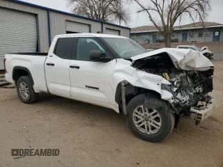 2022 Toyota Tundra SR5 with VIN 5TFLA5DA7NX044358, listed as a Copart auction lot 85799994 with 33,922 mi miles and Salvage title. Bid and sale history available at DreamBid. Image 4.
