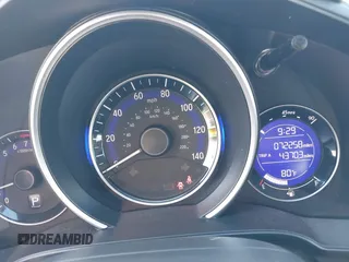 2015 Honda Fit LX с VIN 3HGGK5H5XFM728244, выставлен на аукционе IAAI как лот 42428993 с пробегом 72 258 миль миль и . История ставок и продаж доступна на DreamBid. Изображение 7.