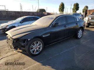 2018 Jaguar XE 25t Premium with VIN SAJAD4FX8JCP20099, listed as a Copart auction lot 80462894 with 63,722 mi miles and Salvage Title. Bid and sale history available at carsss.com. Image 1.