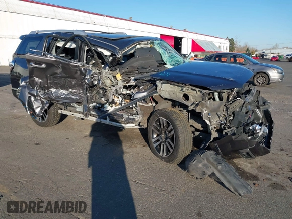 2018 Toyota 4Runner SR5 with VIN JTEBU5JR3J5493244, listed as a IAAI auction lot 41467583 with Not Provided miles. Bid and sale history available at carsss.com. Image 6.