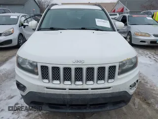 2016 Jeep Compass Latitude with VIN 1C4NJCEA6GD760796, listed as a IAAI auction lot 41559015 with 152,109 mi miles and . Bid and sale history available at DreamBid. Image 12.