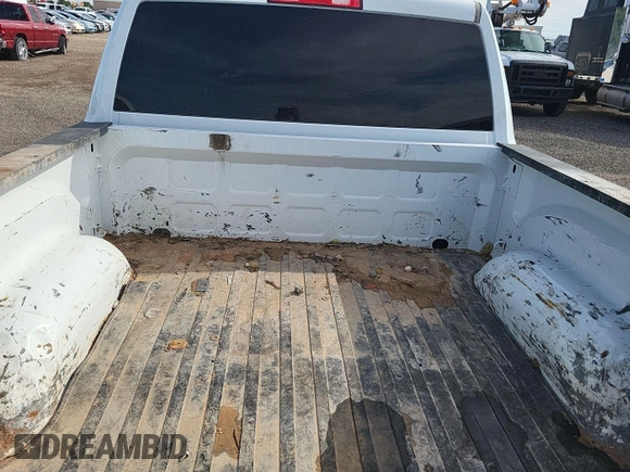 2022 Ram 1500 Tradesman с VIN 3C6RR7KG0NG295501, выставлен на аукционе IAAI как лот 42621107 с пробегом 76 915 миль миль и . История ставок и продаж доступна на DreamBid. Изображение 18.