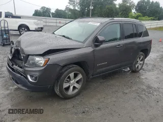2016 Jeep Compass Latitude z VIN 1C4NJDEB0GD588165, wystawiony jako Copart lot #59100815 z przebiegiem 58 162 mil mil oraz Szkoda całkowita • Salvage title. Historia ofert i sprzedaży dostępna na DreamBid. Obrazek 1.