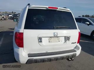 2003 Honda Pilot EX with VIN 2HKYF186X3H589128, listed as a IAAI auction lot 41546551 with 144,365 mi miles. Bid and sale history available at carsss.com. Image 16.