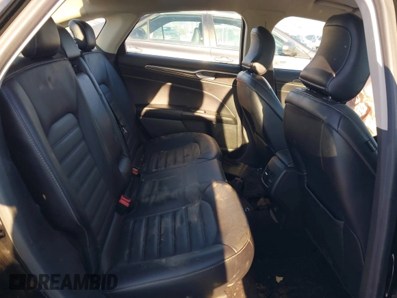 2017 Ford Fusion SE с VIN 3FA6P0HD7HR365399, выставлен на аукционе IAAI как лот 41319317 с пробегом Не указан миль и . История ставок и продаж доступна на DreamBid. Изображение 8.