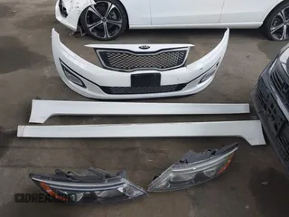 2015 Kia Optima EX z VIN 5XXGN4A71FG504390, wystawiony jako IAAI lot #42449045 z przebiegiem 171 352 mil mil oraz . Historia ofert i sprzedaży dostępna na DreamBid. Obrazek 12.