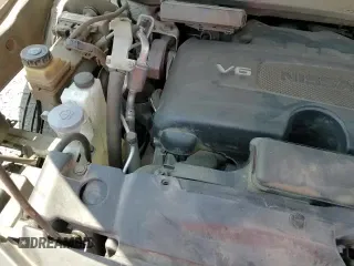 2017 Nissan Pathfinder SV with VIN 5N1DR2MN3HC662685, listed as a Copart auction lot 68871905 with 128,892 mi miles and Salvage title. Bid and sale history available at DreamBid. Image 16.