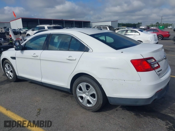 2015 Ford Police Interceptor with VIN 1FAHP2MK5FG192348, listed as a IAAI auction lot 42660776 with 88,682 mi miles and . Bid and sale history available at DreamBid. Image 3.