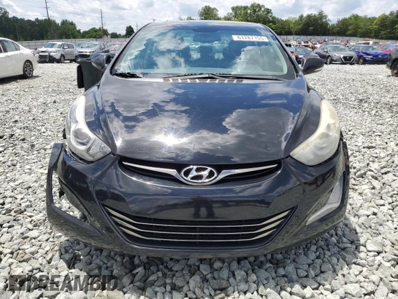 2014 Hyundai Elantra SE z VIN 5NPDH4AE8EH543568, wystawiony jako Copart lot #61287155 z przebiegiem 220 092 mil mil oraz Czysty tytuł • Clean title. Historia ofert i sprzedaży dostępna na DreamBid. Obrazek 5.
