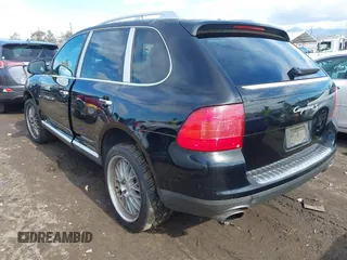 2004 Porsche Cayenne S with VIN WP1AB29P04LA64343, listed as a IAAI auction lot 41429028 with 193,676 mi miles. Bid and sale history available at carsss.com. Image 3.