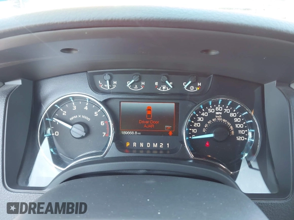 2011 Ford F-150 XL with VIN 1FTFW1CF6BKD37584, listed as a IAAI auction lot 41717362 with 189,668 mi miles. Bid and sale history available at carsss.com. Image 7.
