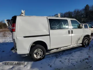 2019 GMC Savana Cargo with VIN 1GTW7AFG5K1337812, listed as a Copart auction lot 42921995 with Not Provided miles and Salvage Title. Bid and sale history available at carsss.com. Image 3.