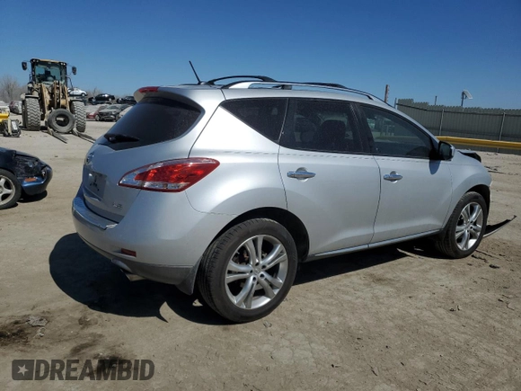 2011 Nissan Murano LE z VIN JN8AZ1MU2BW065952, wystawiony jako Copart lot #48675155 z przebiegiem 135 483 mil mil oraz Szkoda całkowita • Salvage title. Historia ofert i sprzedaży dostępna na DreamBid. Obrazek 3.