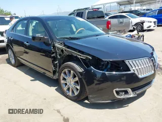 2011 Lincoln MKZ with VIN 3LNHL2GC2BR769295, listed as a IAAI auction lot 41977083 with 103,037 mi miles. Bid and sale history available at carsss.com. Image 1.