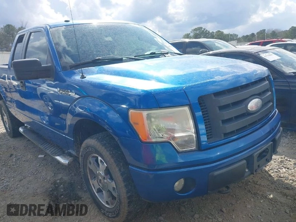 2009 Ford F-150 STX with VIN 1FTRX14899FA26714, listed as a IAAI auction lot 41791715 with 283,000 mi miles. Bid and sale history available at carsss.com. Image 1.