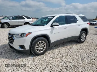 2018 Chevrolet Traverse LT Cloth z VIN 1GNERGKW6JJ181243, wystawiony jako Copart lot #57981055 z przebiegiem 78 761 mil mil oraz Czysty tytuł • Clean title. Historia ofert i sprzedaży dostępna na DreamBid. Obrazek 1.