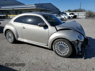 2014 Volkswagen Beetle 2.5L w/Sun with VIN 3VWJP7AT8EM629833, listed as a Copart auction lot 44813425 with 81,625 mi miles and Salvage Title. Bid and sale history available at DreamBid. Image 4.