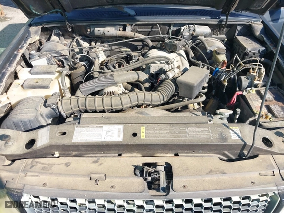 2001 Ford Ranger XL Fleet with VIN 1FTZR15U01PA42952, listed as a IAAI auction lot 41511355 with 143,544 mi miles. Bid and sale history available at carsss.com. Image 10.