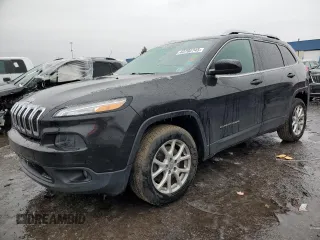 2014 Jeep Cherokee Latitude with VIN 1C4PJLCS9EW170517, listed as a Copart auction lot 43702745 with 120,485 mi miles and Salvage Title. Bid and sale history available at carsss.com. Image 1.