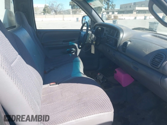 2000 Dodge Ram 2500 with VIN 3B7KC26Z4YM241862, listed as a IAAI auction lot 41862536 with 77,280 mi miles. Bid and sale history available at carsss.com. Image 5.