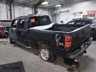 2002 Chevrolet Silverado 1500 LS with VIN 2GCEK19T321291409, listed as a IAAI auction lot 41391207 with 234,690 mi miles. Bid and sale history available at carsss.com. Image 3.