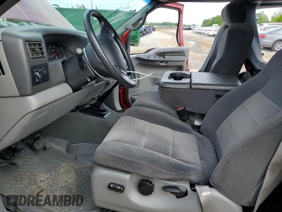 2002 Ford F-250 XL z VIN 1FTNX21F72EA79026, wystawiony jako Copart lot #55917255 z przebiegiem 265 951 mil mil oraz Szkoda całkowita • Salvage title. Historia ofert i sprzedaży dostępna na DreamBid. Obrazek 7.