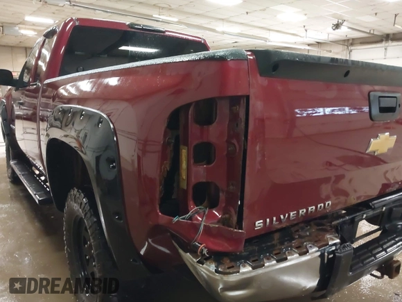 2013 Chevrolet Silverado 1500 LT with VIN 1GCRKSE76DZ273139, listed as a IAAI auction lot 42000114 with 199,155 mi miles and . Bid and sale history available at DreamBid. Image 18.